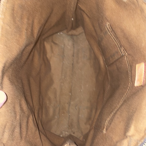 Louis Vuitton Signature Print Large Canvas Tote - Picture 5 of 10